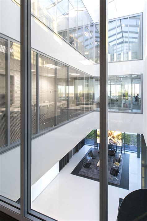 michael kors venlo linkedin
